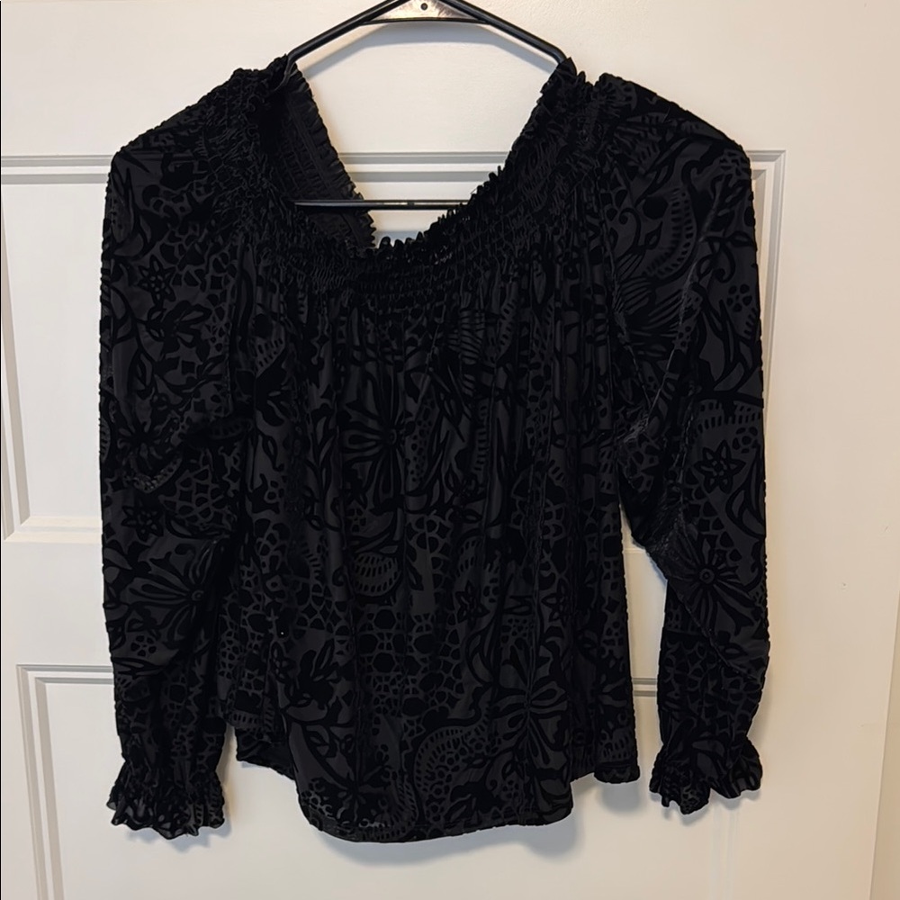 LIKE NEW! Free People A Little Twist Off The Shoulder Velvet Black XS